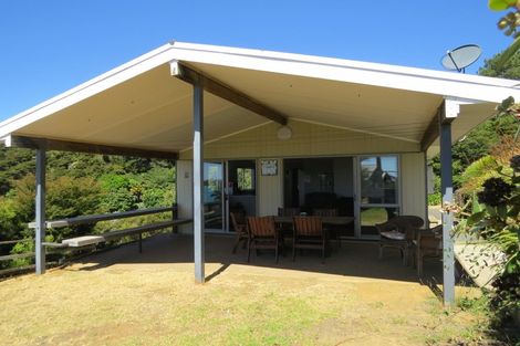 Photo of property in 47 Puriri Road, Te Kouma, Coromandel, 3581