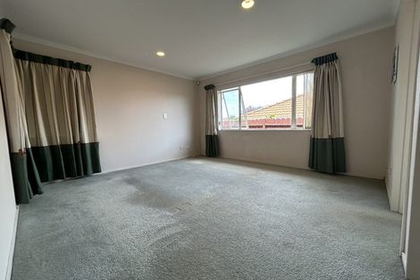 Photo of property in 74 Westerham Drive, Dannemora, Auckland, 2016
