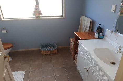 Photo of property in 216 Major Hornbrook Road, Mount Pleasant, Christchurch, 8081