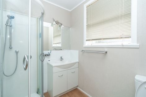 Photo of property in 6 Cricket Place, Melville, Hamilton, 3206