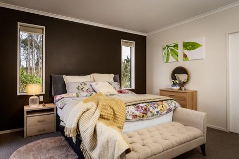 Photo of property in 93 West Ridge Road, Maunu, Whangarei, 0110