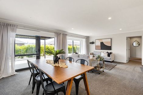 Photo of property in 40 Jarrett Terrace, Leamington, Cambridge, 3432