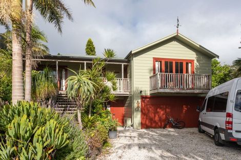 Photo of property in 19 Grange Road, Hahei, Whitianga, 3591