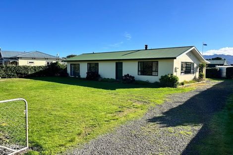 Photo of property in 99 Lake Ferry Road, Lake Ferry, Featherston, 5772
