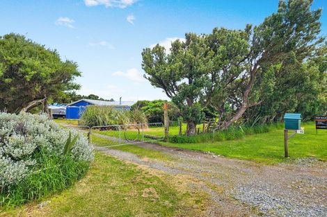 Photo of property in 15 Surrey Street, Orepuki, Riverton, 9881