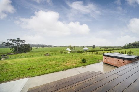 Photo of property in 80 Tokomaru East Road, Tokomaru, Palmerston North, 4474
