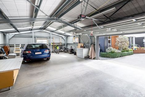 Photo of property in 12 Wood Street, Greytown, 5712