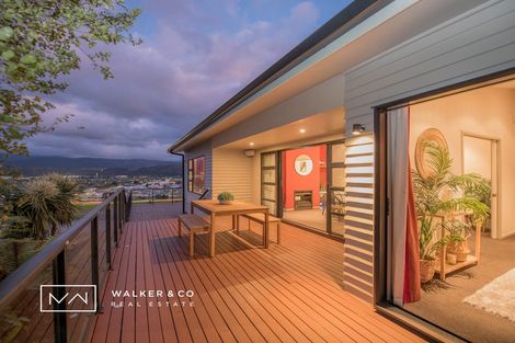 Photo of property in 29 Riverstone Drive, Riverstone Terraces, Upper Hutt, 5018