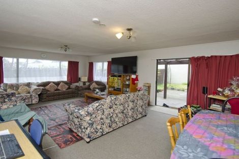 Photo of property in 2a Golf Road, Mount Maunganui, 3116