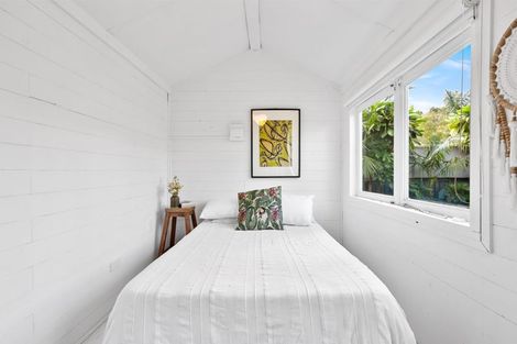 Photo of property in 6 Domain Road, Onerahi, Whangarei, 0110