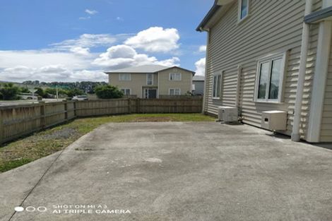 Photo of property in 37 Bellbird Street, Papakura, 2110