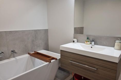 Photo of property in 11 Kamana Way, Kenepuru, Porirua, 5022