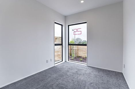 Photo of property in 25 Paretao Street, Massey, Auckland, 0614