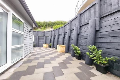 Photo of property in 25 Sandybrow, Churton Park, Wellington, 6037