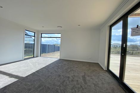 Photo of property in 127 Te Huia Drive, Flagstaff, Hamilton, 3210