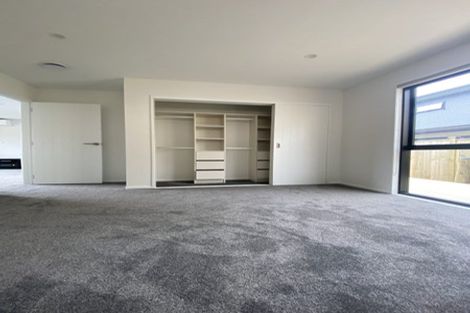 Photo of property in 126 San Valentino Drive, Henderson, Auckland, 0612