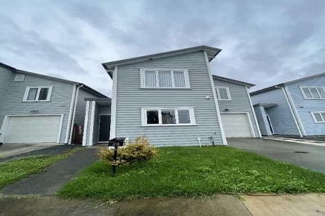 Photo of property in 23 Warbler Crescent, Papakura, 2110