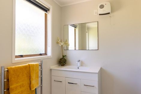 Photo of property in 213 Paku Drive, Tairua, 3508