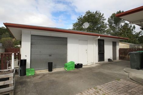 Photo of property in 3 Toop Street, Havelock North, 4130