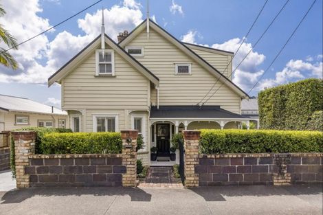 Photo of property in 15 Peel Street, Westmere, Auckland, 1022