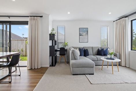 Photo of property in 33 Jonah Lomu Drive, Paerata, Pukekohe, 2124