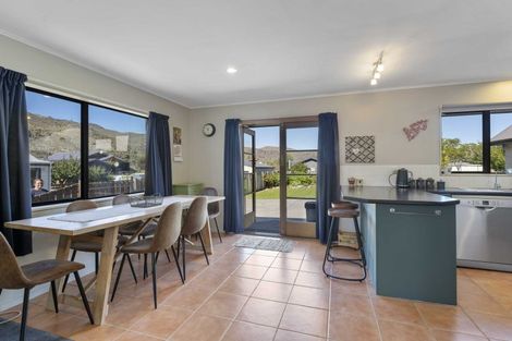 Photo of property in 14 Orient Street, Cromwell, 9310