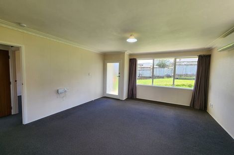Photo of property in 1/22 La Perouse Street, Botany Downs, Auckland, 2010