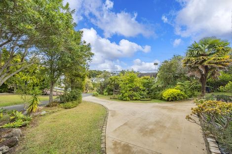 Photo of property in 17 Louise Place, Browns Bay, Auckland, 0630