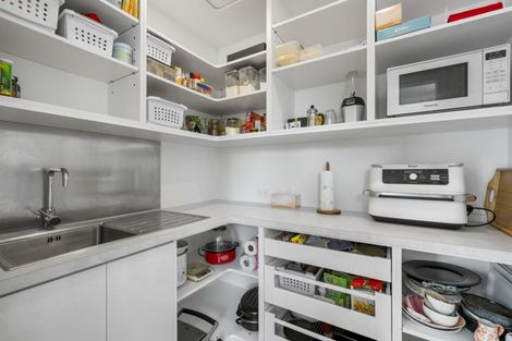 Photo of property in 50 Churton Drive, Churton Park, Wellington, 6037