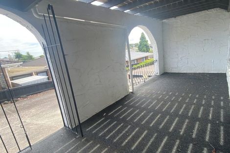 Photo of property in 2/8 Wood Street, Papakura, 2110