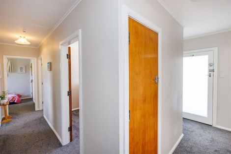 Photo of property in 9 Kingston Street, Awapuni, Palmerston North, 4412