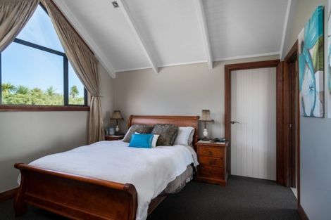Photo of property in 121 Highland Drive, Acacia Bay, Taupo, 3385
