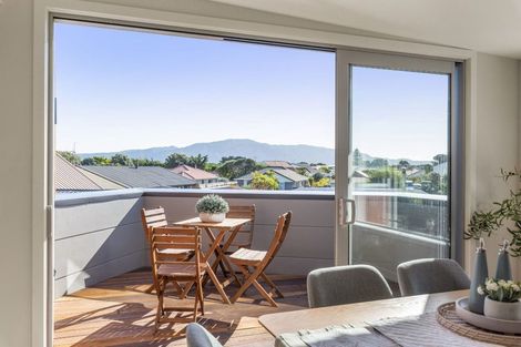 Photo of property in 1a Martin Road, Paraparaumu Beach, Paraparaumu, 5032