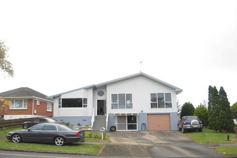 Photo of property in 102 Gossamer Drive, Pakuranga Heights, Auckland, 2010