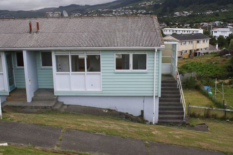 Photo of property in 34 Roberts Street, Tawa, Wellington, 5028