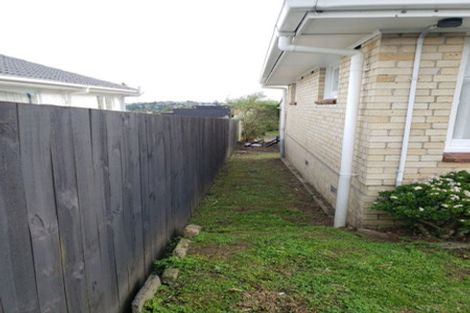 Photo of property in 8 Glenfield Road, Birkenhead, Auckland, 0626