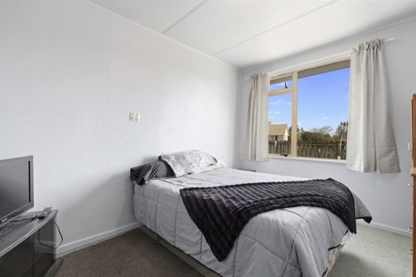 Photo of property in 42 Ross Crescent, Fairfield, Hamilton, 3214