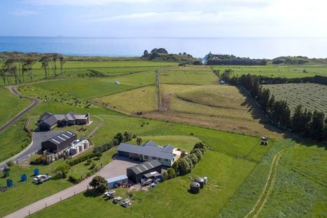 Photo of property in 2155c State Highway 2, Pukehina, 3186