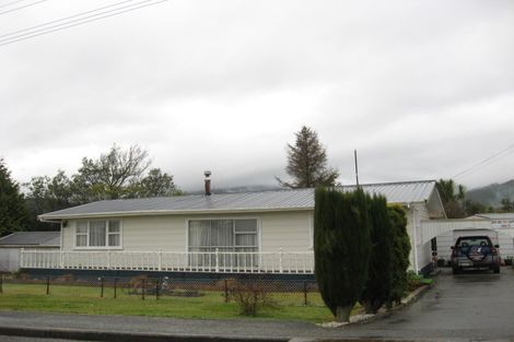 Photo of property in 3 Wainui Street, Dobson, Greymouth, 7805