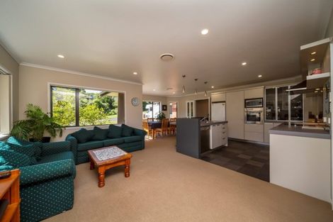Photo of property in 223 Heta Road, Merrilands, New Plymouth, 4312