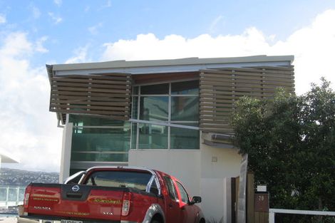 Photo of property in 18 The Crescent, Roseneath, Wellington, 6011