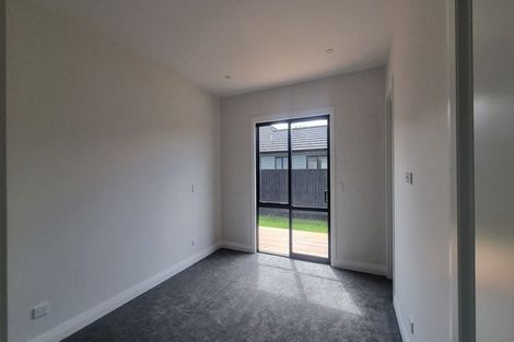 Photo of property in 110 Monument Road, Clevedon, 2582