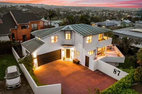 Photo of property in 87 Glengarry Road, Glen Eden, Auckland, 0602
