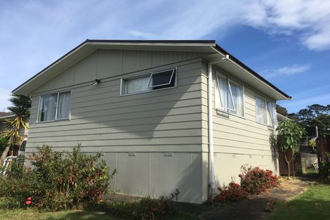 Photo of property in 27 Lisa Rise, Half Moon Bay, Auckland, 2012