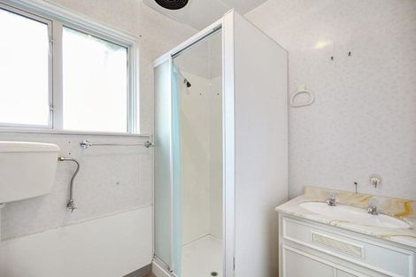 Photo of property in 42 Charlcott Street, Burnside, Christchurch, 8053