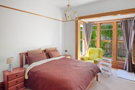 Photo of property in 133 Somerfield Street, Somerfield, Christchurch, 8024