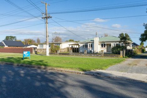 Photo of property in 8 Norbiton Road, Foxton, 4814