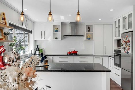 Photo of property in 1/14 Casabella Court, Northpark, Auckland, 2013