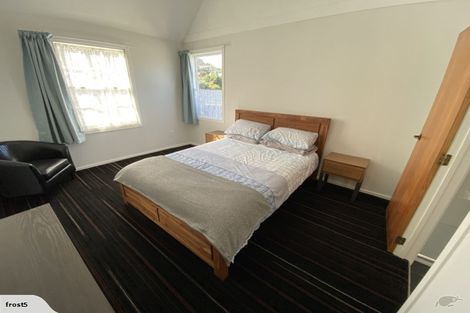 Photo of property in 45 Oxford Street, Lyttelton, 8082
