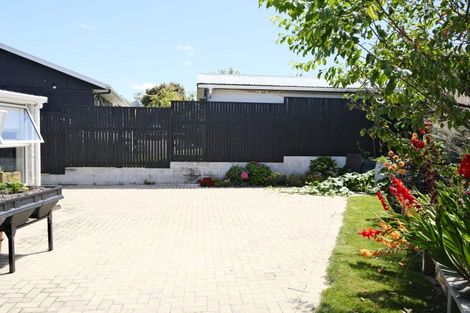 Photo of property in 10 Kew Place, Richmond Heights, Taupo, 3330